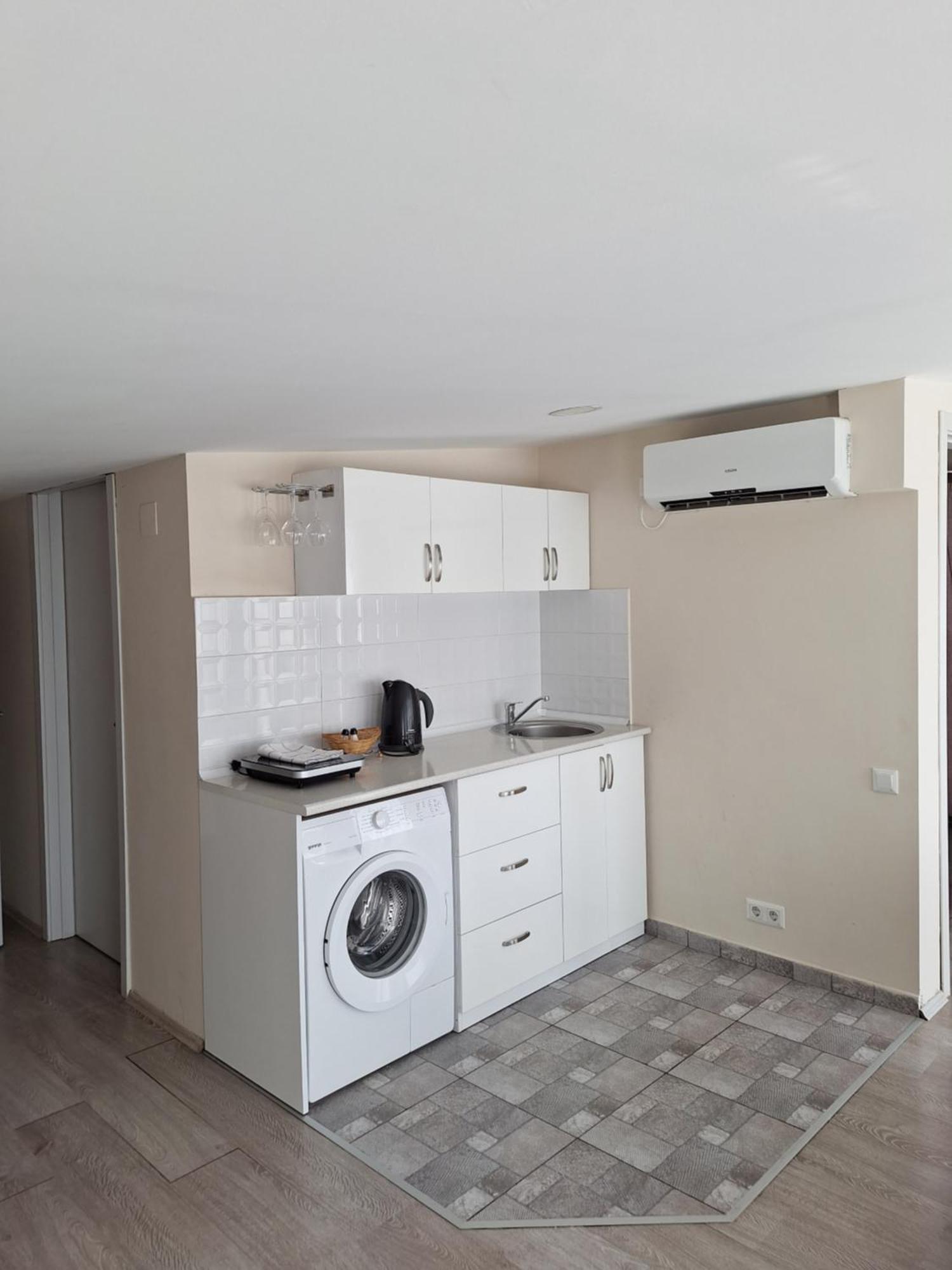 Hotel Tbilisi Apart エクステリア 写真