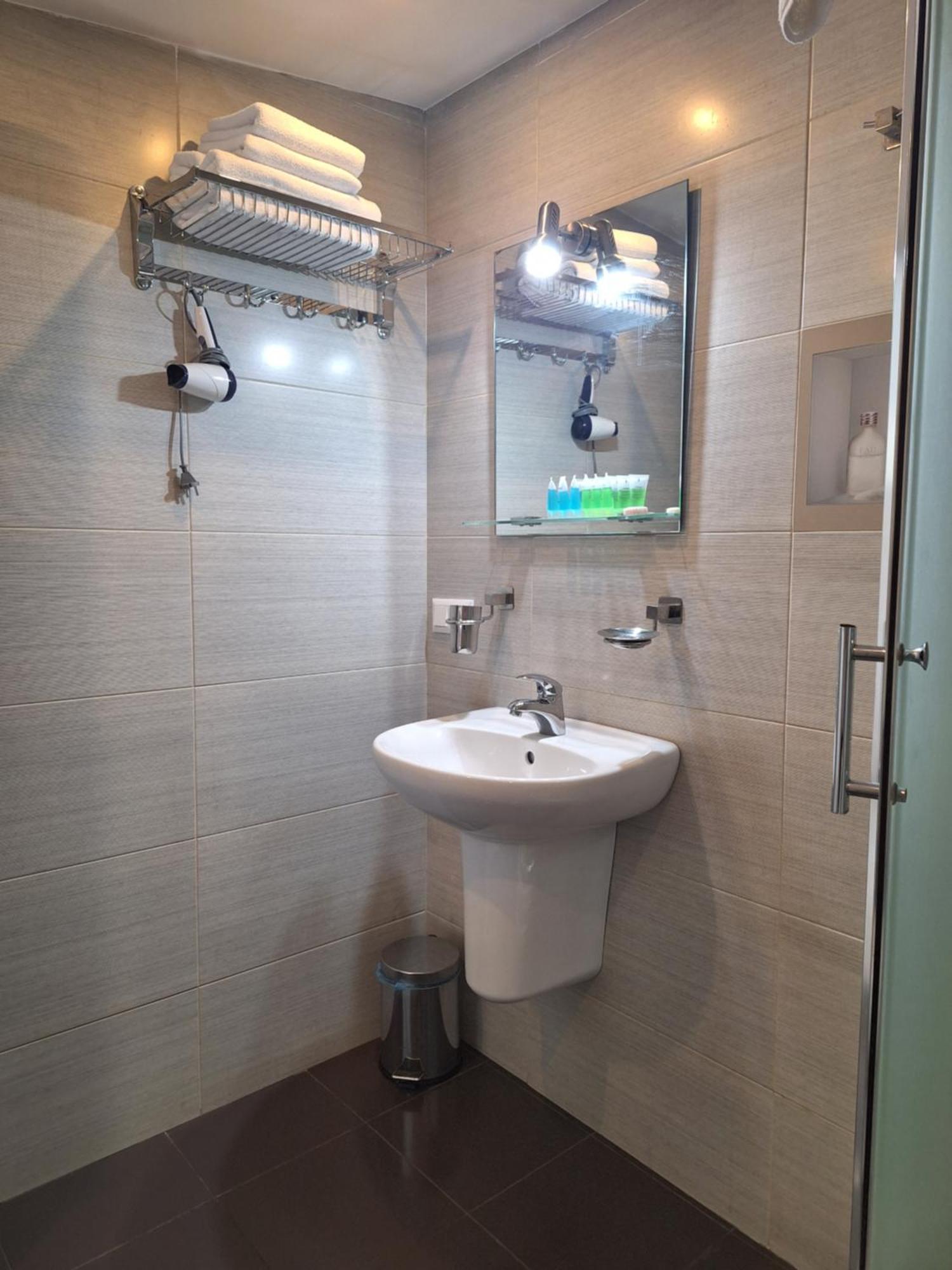 Hotel Tbilisi Apart エクステリア 写真